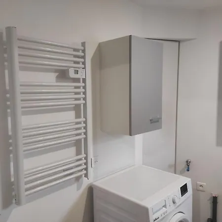 Maison Romi Aeroport 2 A 4 Personnes Holiday home *