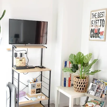 Holiday home Maison Romi Aeroport 2 A 4 Personnes *