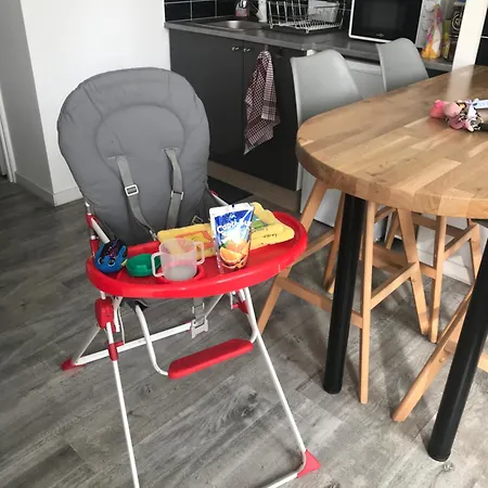 Maison Romi Aeroport 2 A 4 Personnes Holiday home *