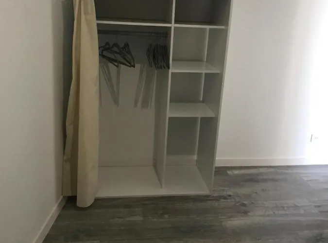 Maison Romi Aeroport 2 A 4 Personnes Holiday home Tille